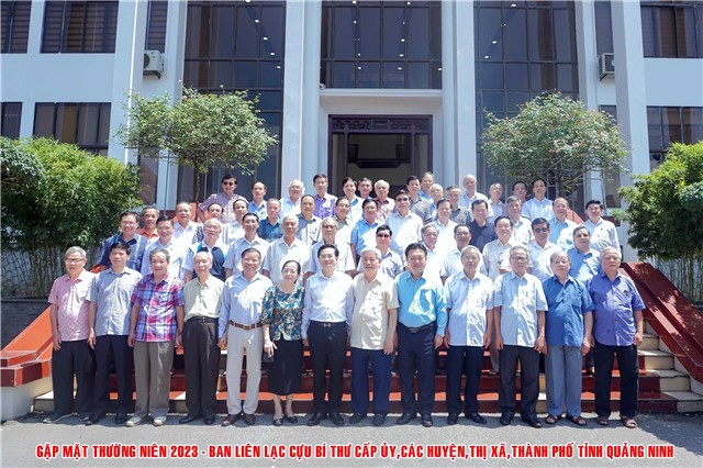 Gặp mặt Ban liên lạc cựu Bí thư các huyện, thị xã, thành phố tỉnh Quảng Ninh lần thứ XV